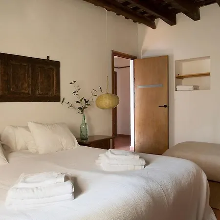 Luxury Villa, Host Up 20 To 28 Guests, Pool, 3km *