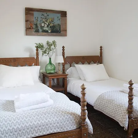 Luxury Villa, Host Up 20 To 28 Guests, Pool, 3km קוניט